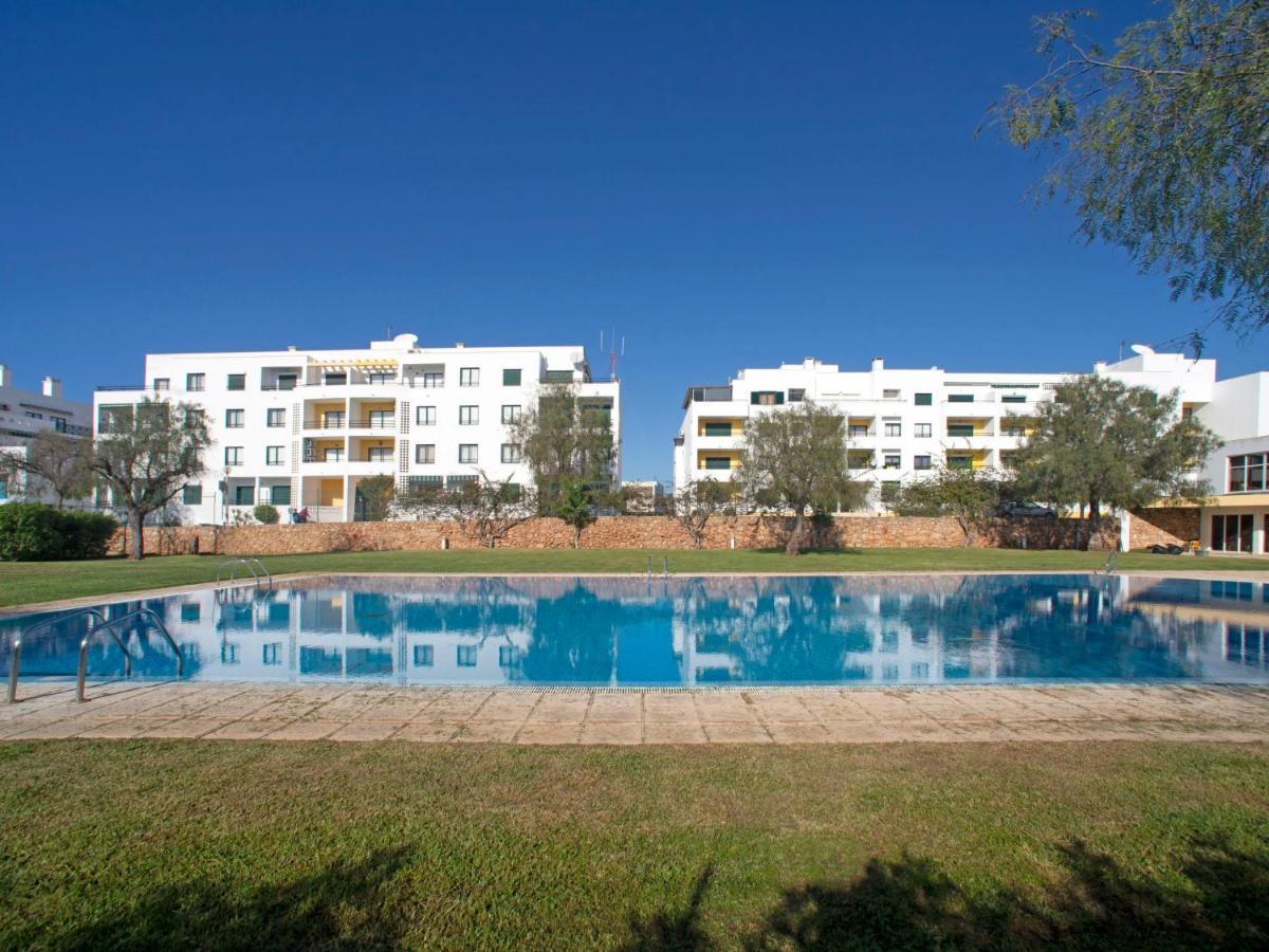 Apartment Garden Place By Interhome Armacao de Pera Bagian luar foto