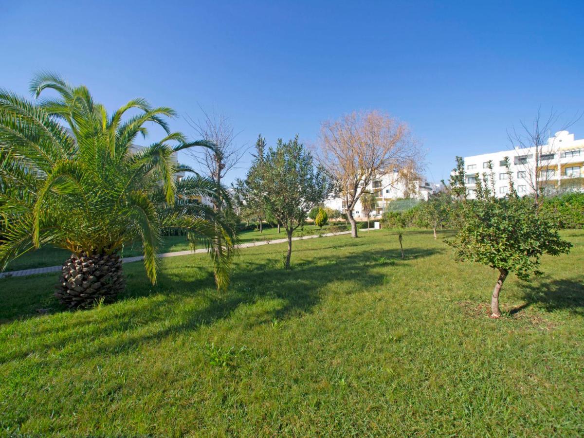 Apartment Garden Place By Interhome Armacao de Pera Bagian luar foto